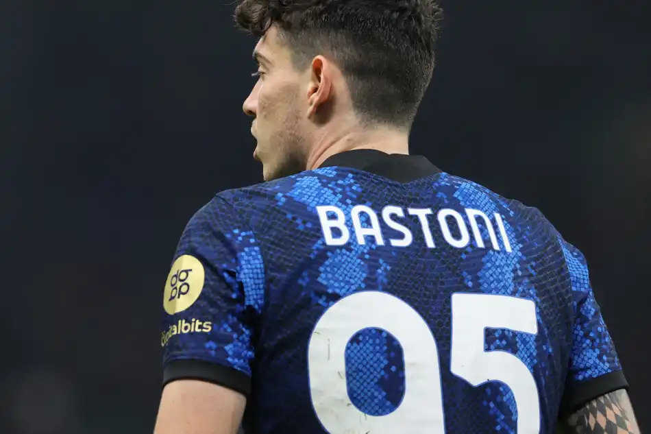 El rendimiento de Bastoni será fundamental para un Inter que deberá cortar la ofensiva del PSG sea como sea.