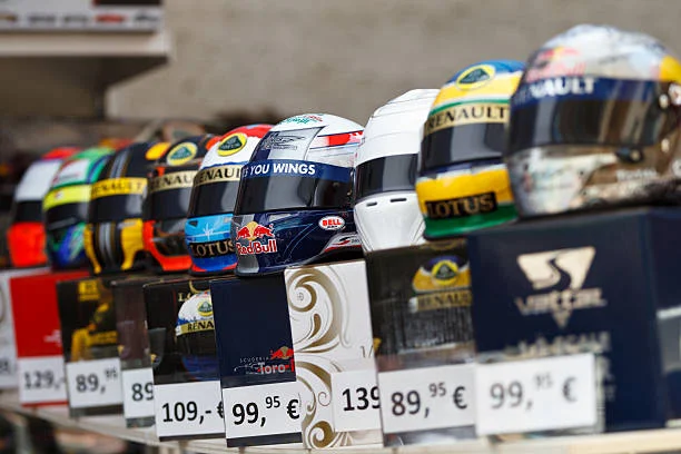 cascos de pilotos de f1 que podrían usarse en carrera sprint