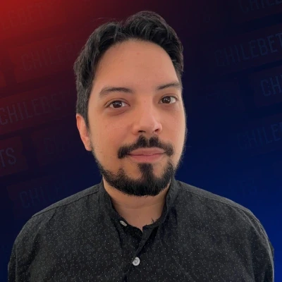 Efren Rojas author image